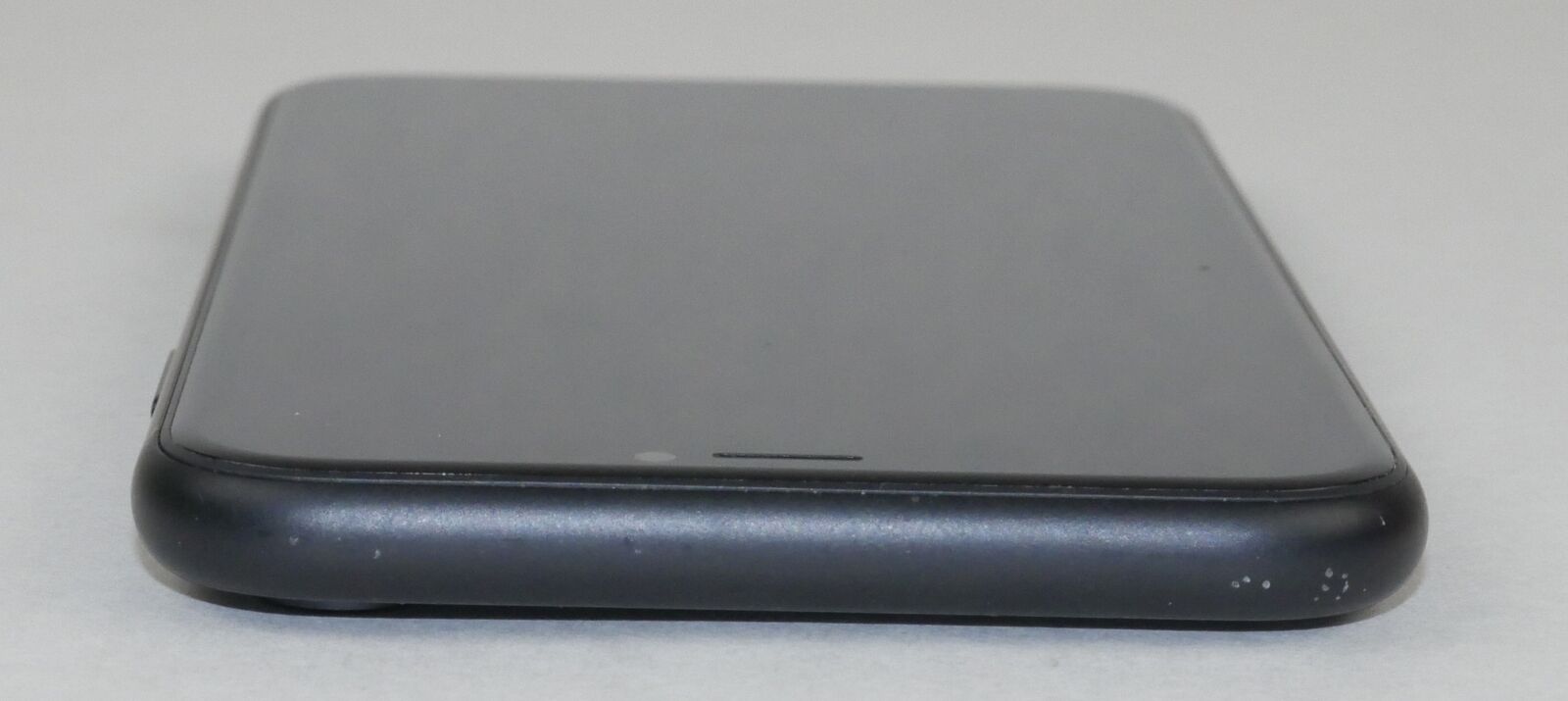 Apple iPhone XR 64GB Black AT&T Grade C* HIGH BATT WEAR