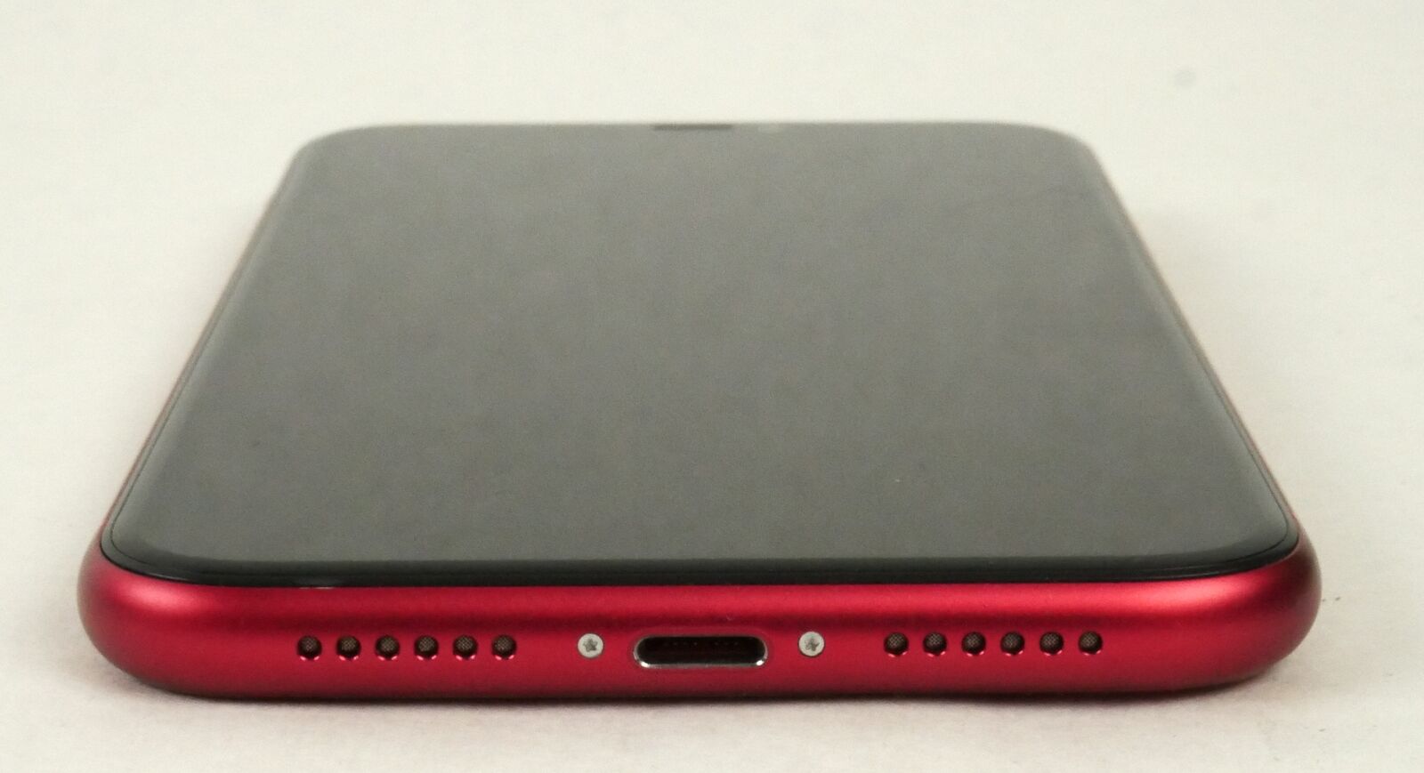 Apple iPhone 11 64GB Red Verizon MWKP2LL/A GRADE C *Scratched* No