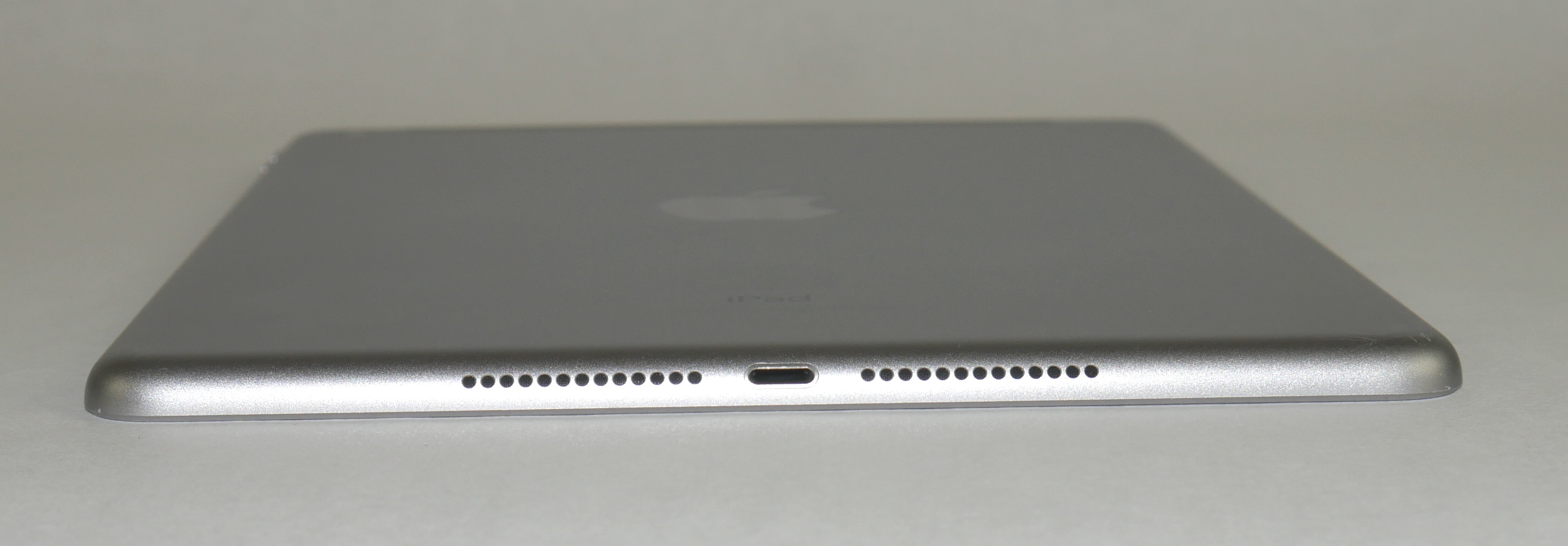 Apple iPad9 シルバー 本体 Amazon.com : Apple iPad 9.7-inch (6th Gen) A1954 (GSM Unlocked +