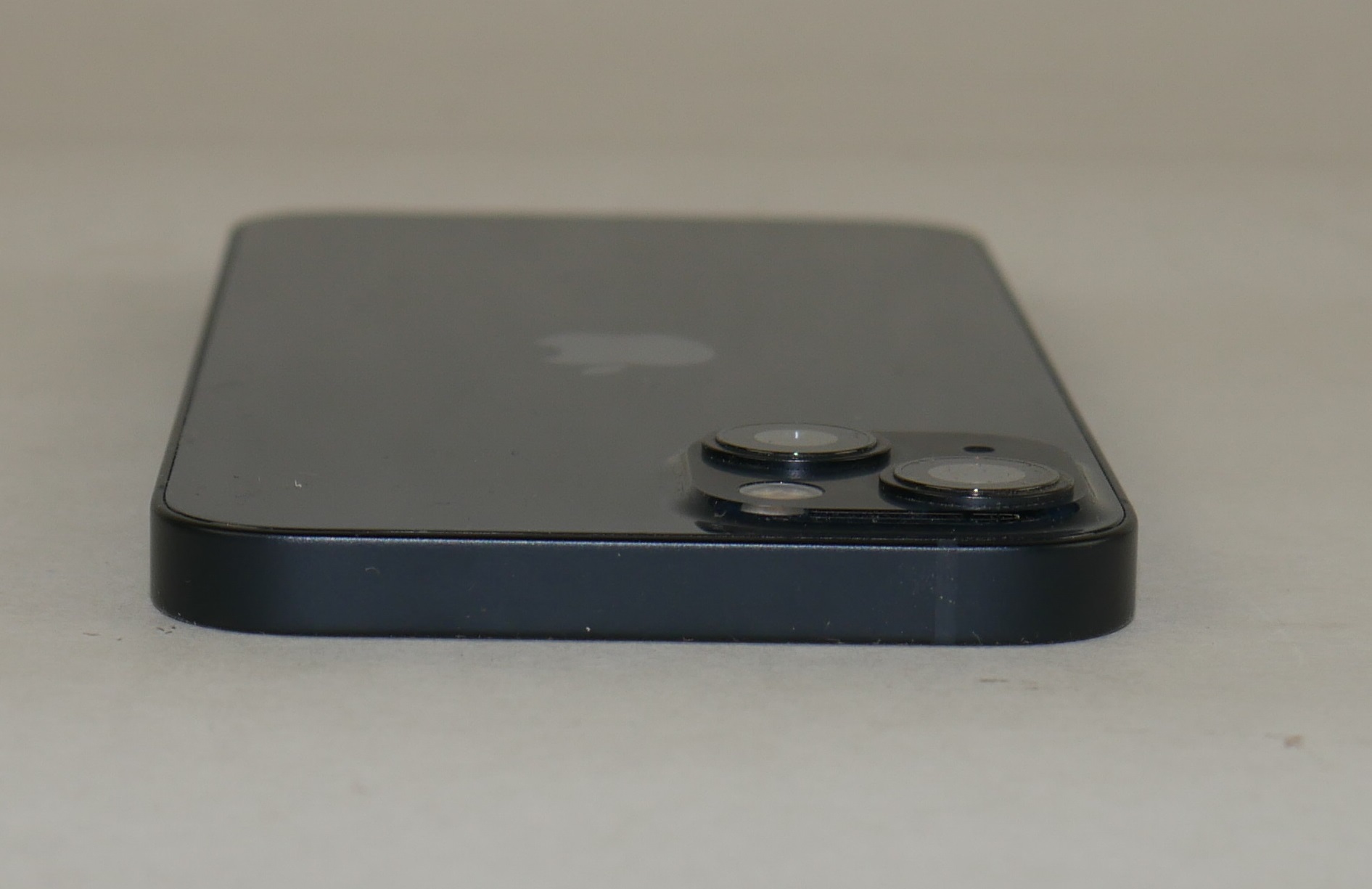 Apple iPhone 13 128GB MLML3LL/A T-Mobile Midnight GRADE B NO SIM