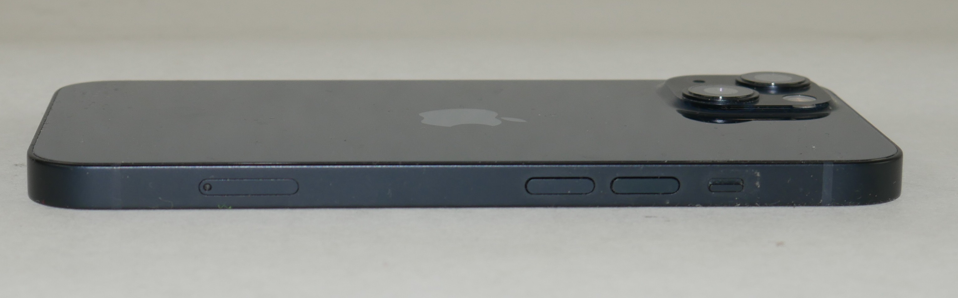 Apple iPhone 13 128GB MLML3LL/A T-Mobile Midnight GRADE B NO SIM 