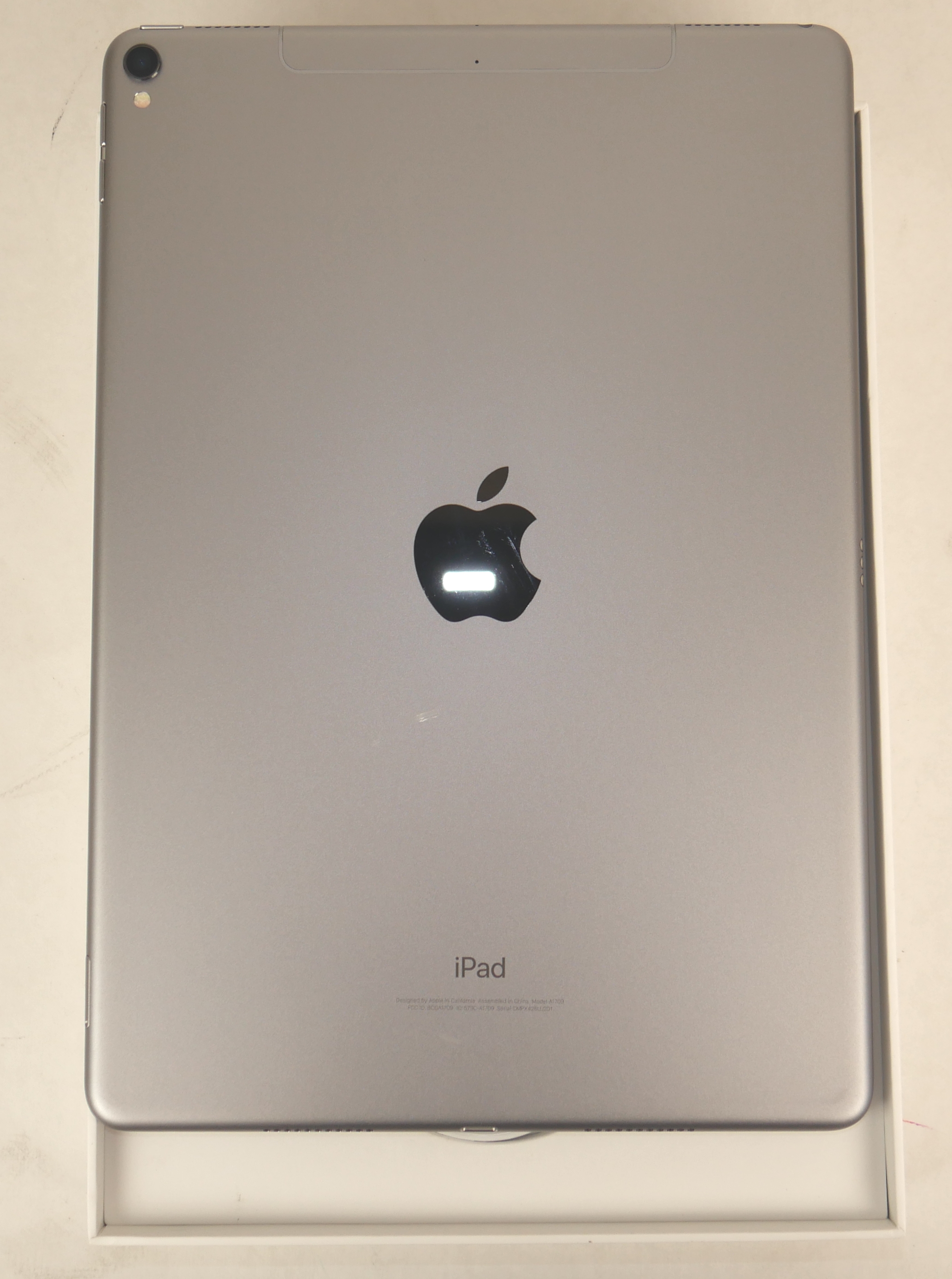 Apple iPad Pro 10.5
