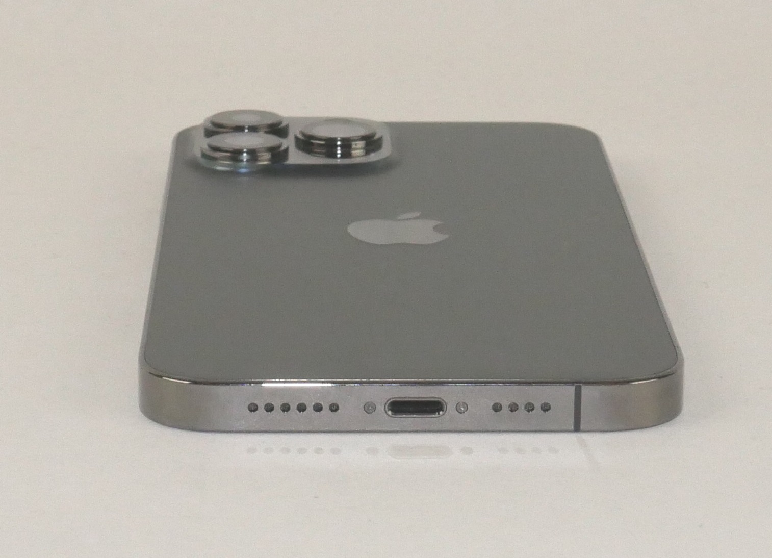 Apple iPhone 12 Pro Max 256GB Unlocked MGCK3LL/A GRADE C Graphite 